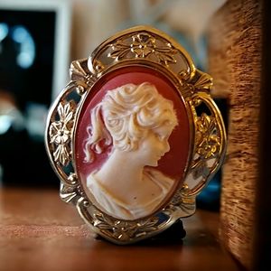 Cameo from the 50s faux carnelian